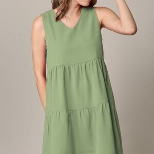 Lock & Love Sleeveless Tiered Tunic Dress Sage Green V-Neck Ladies Size XXL NWT